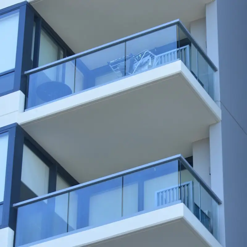 Balustrada e aluminit të balustradës së qelqit pa kornizë